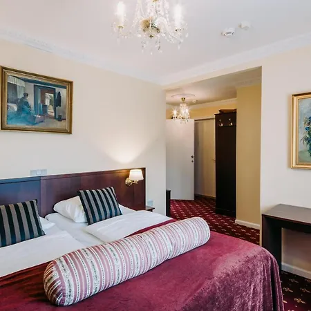 Hotell Amerika 4*